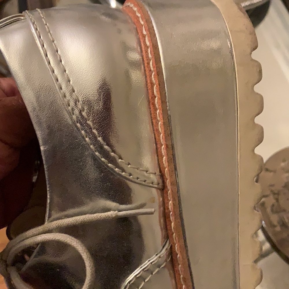 Zara Basic Collection Silver Spectator. - image 5